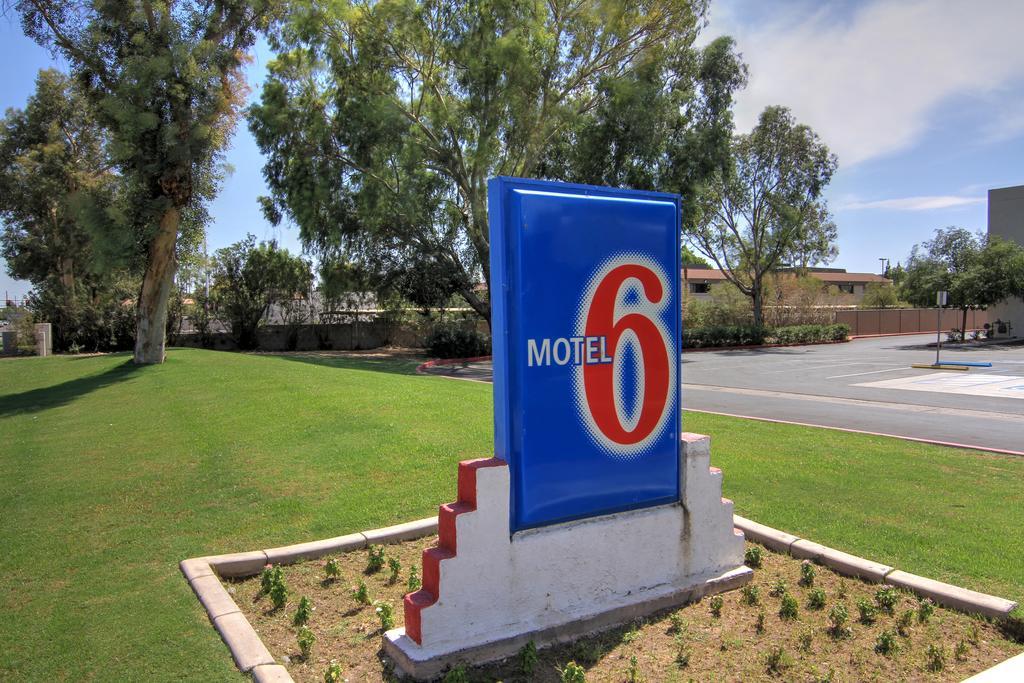 Motel 6 Tempe, Az Phoenix Airport Priest Dr Экстерьер фото