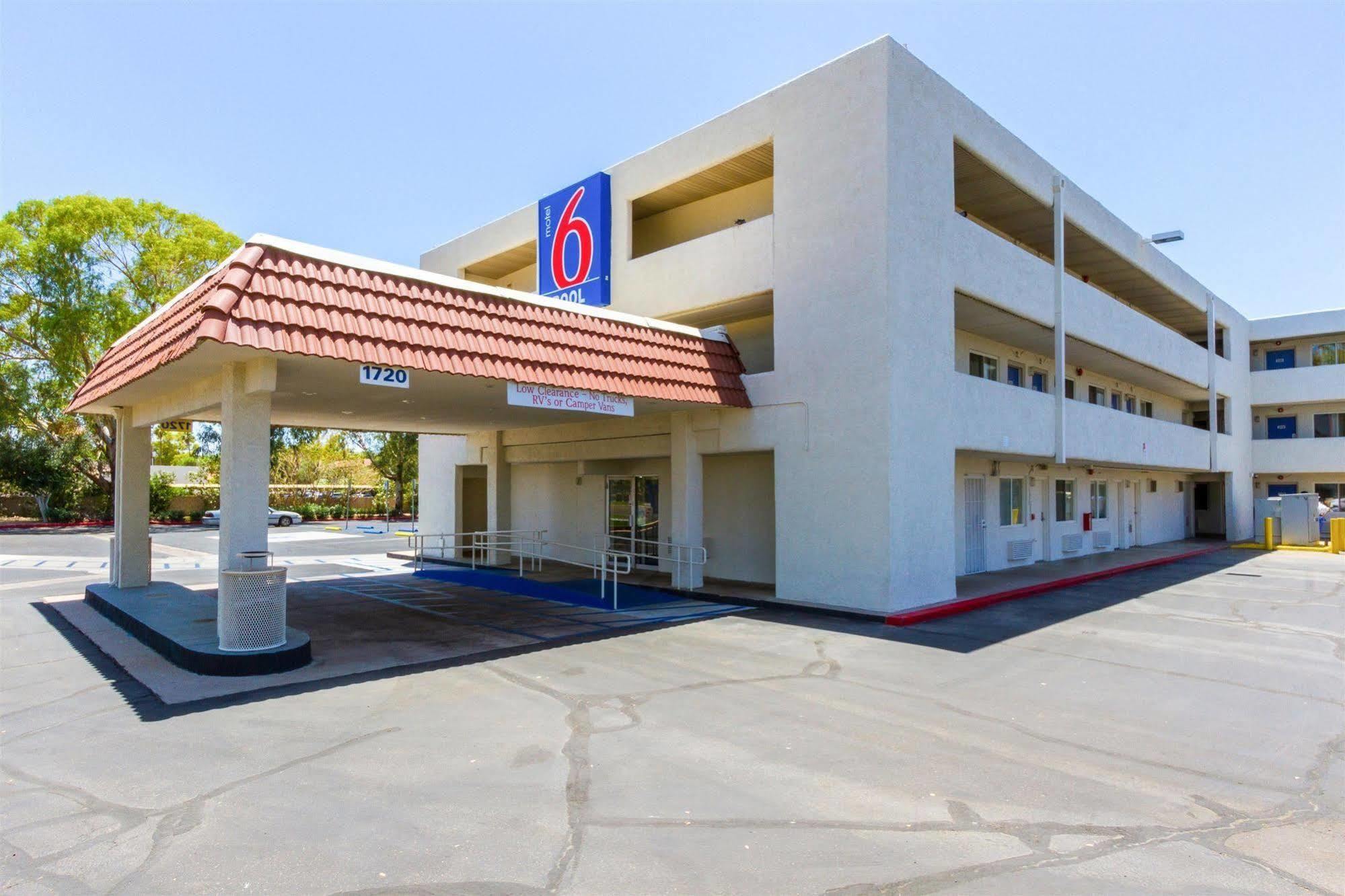 Motel 6 Tempe, Az Phoenix Airport Priest Dr Экстерьер фото