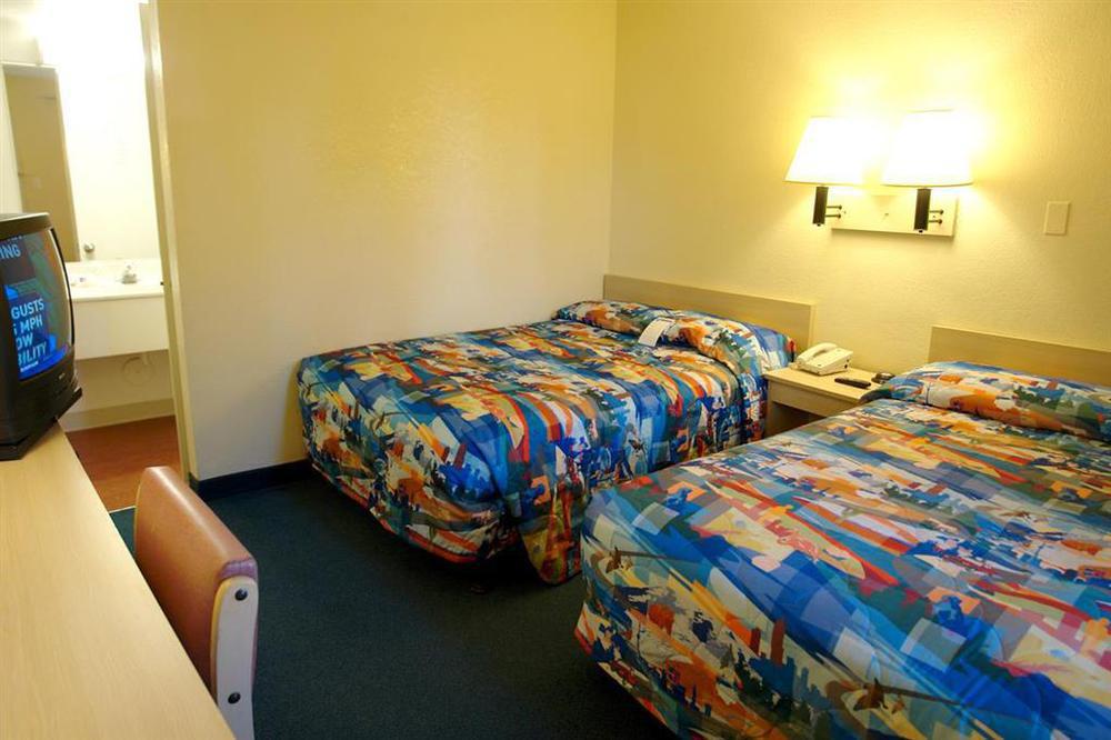 Motel 6 Tempe, Az Phoenix Airport Priest Dr Номер фото