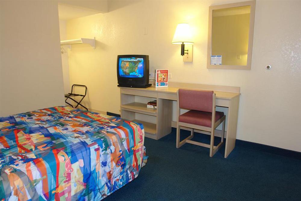 Motel 6 Tempe, Az Phoenix Airport Priest Dr Номер фото