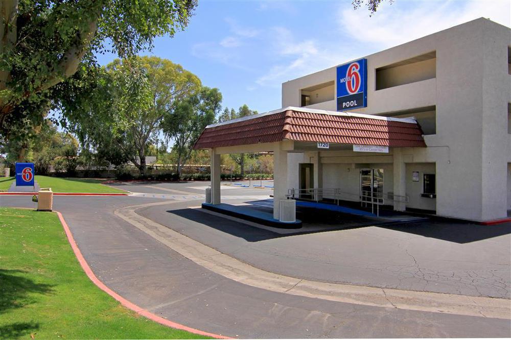 Motel 6 Tempe, Az Phoenix Airport Priest Dr Экстерьер фото